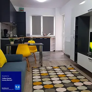 Yellow House Luxury Berceni Apartament
