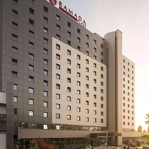 Hotel Ramada Plaza By Wyndham Convention Center, Bucarest