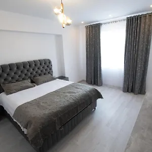 Happy Place Apartament